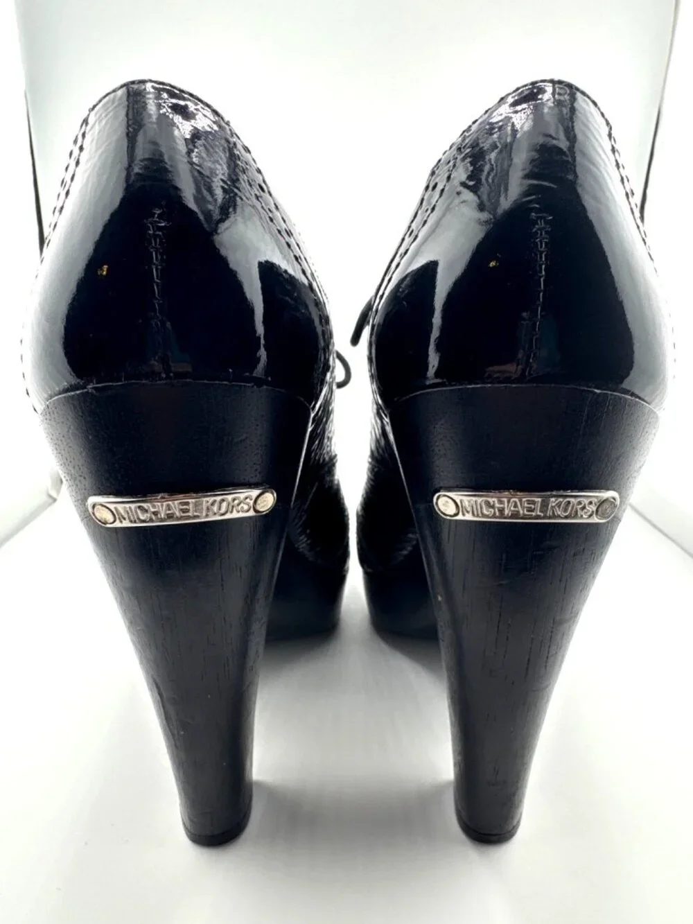Michael Kors Panama Oxford Heels 8.5M Black Patent Leather Platform Office Siren